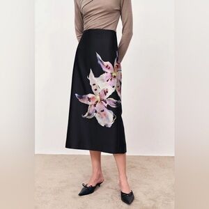 Roderic Wong w/ Fabrique Miltonia Hand Painted Straight Skirt in Silk-Wool Satin